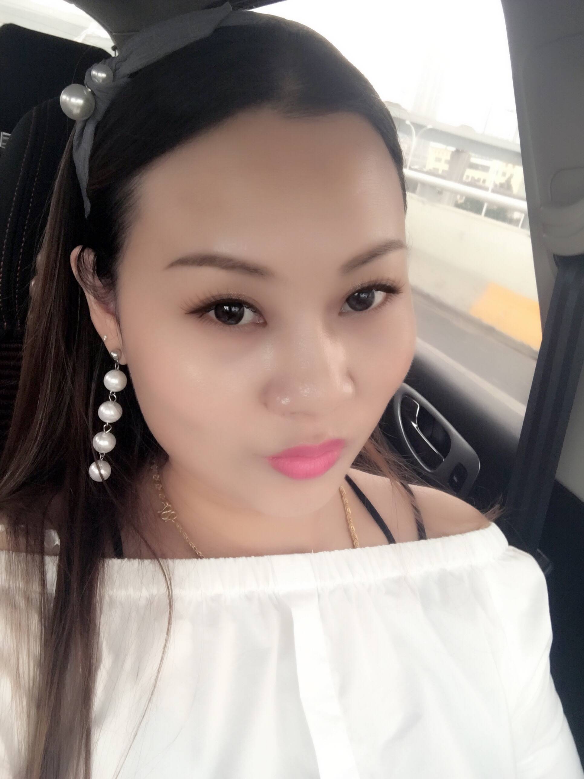 35岁离异女征婚照片(id:612370)_湖北武汉征婚交友_我主良缘网