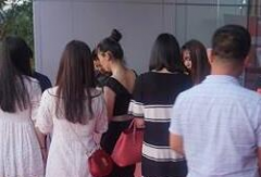 这次相亲有500人参与 单身别错过！
