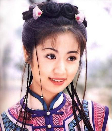这些女神还是单身你知道吗 “紫薇”因摔伤更觉寂寞