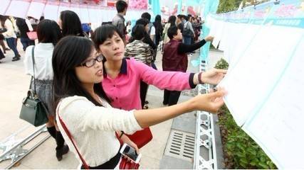 t01180e81afa584f4ed