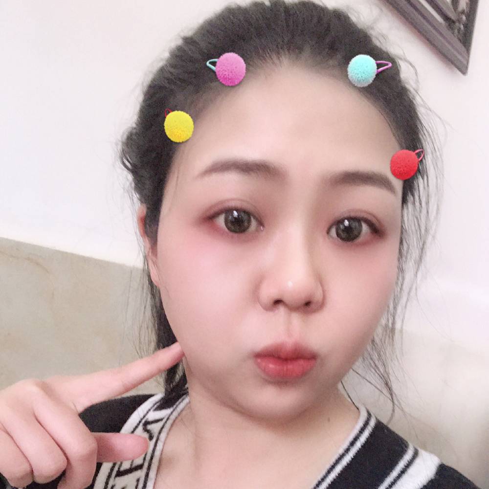 包包包子妹的照片