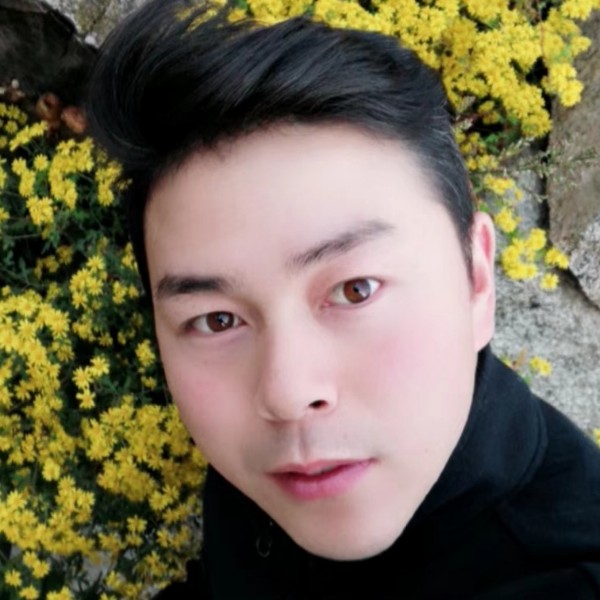 饺子先生。的照片