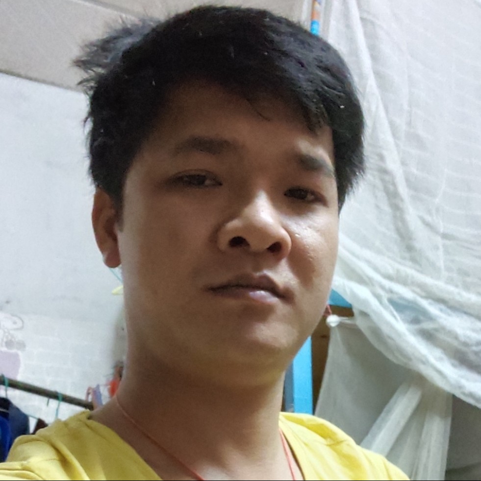 青衣蹙眉结实的照片