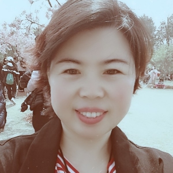 直率愿思恋的照片