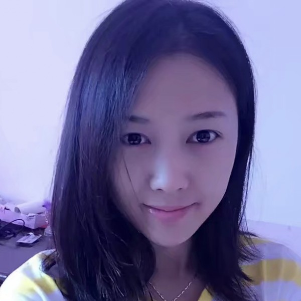 寂寞的玫瑰花的照片