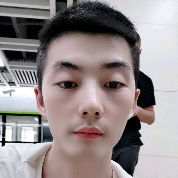 缺钱缺爱缺心眼的照片