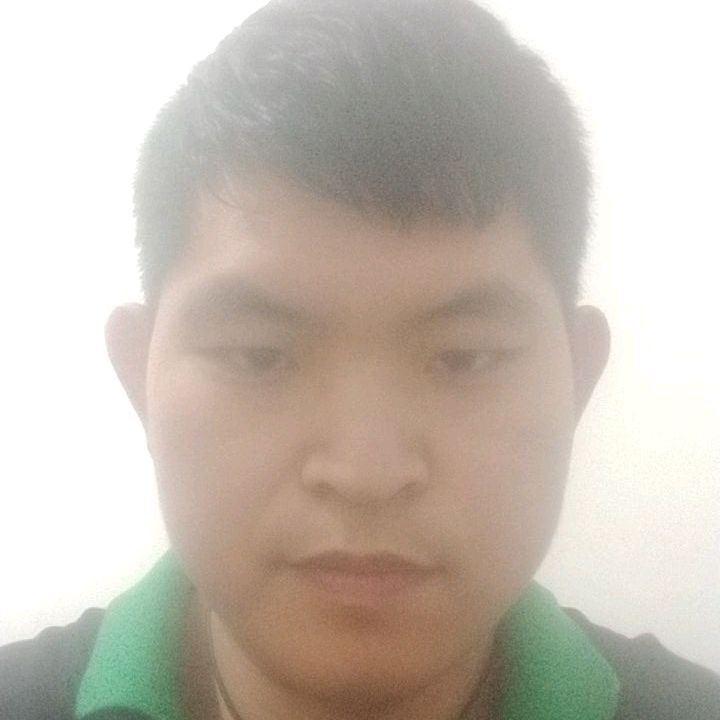 服饰吃醋甜蜜的照片