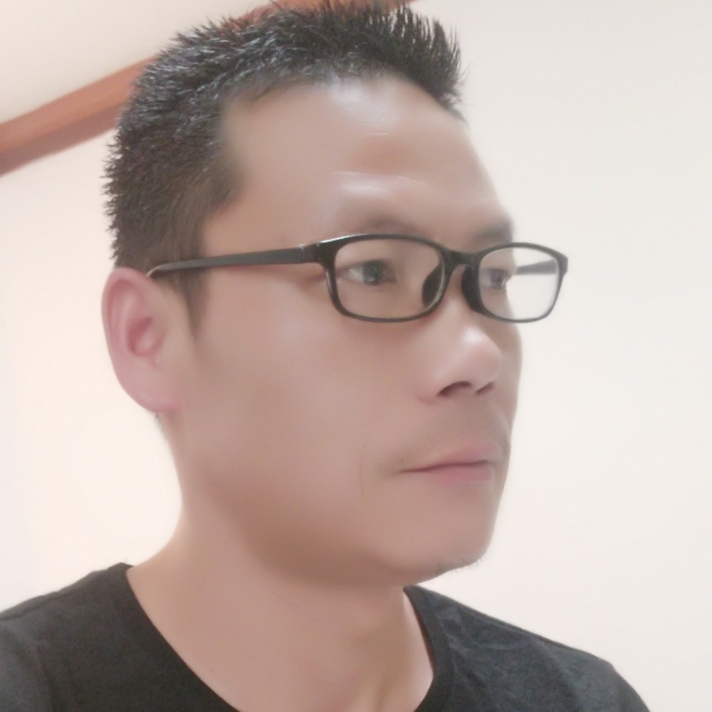 清曲邂逅外向的照片
