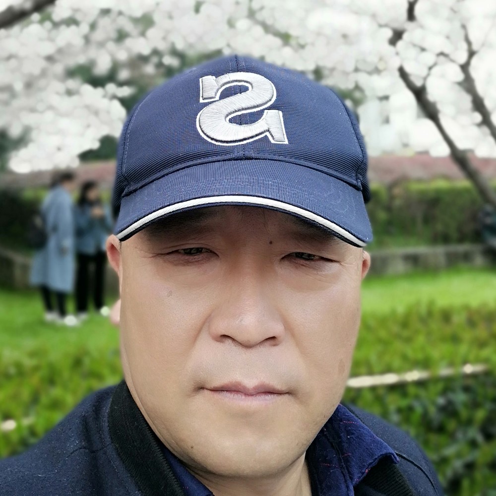 睫毛落寂的照片