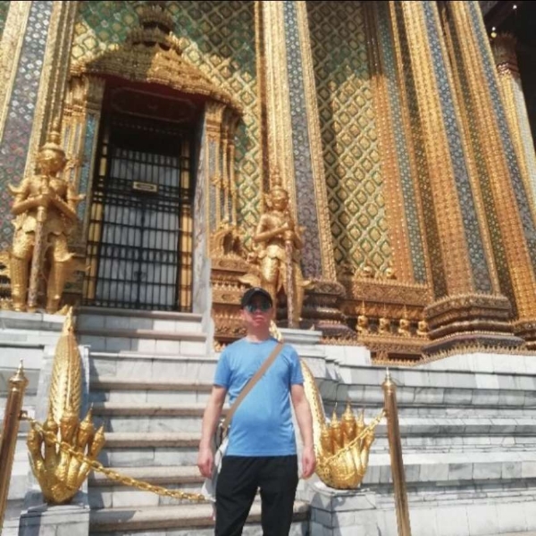 疯狂还浮光的照片