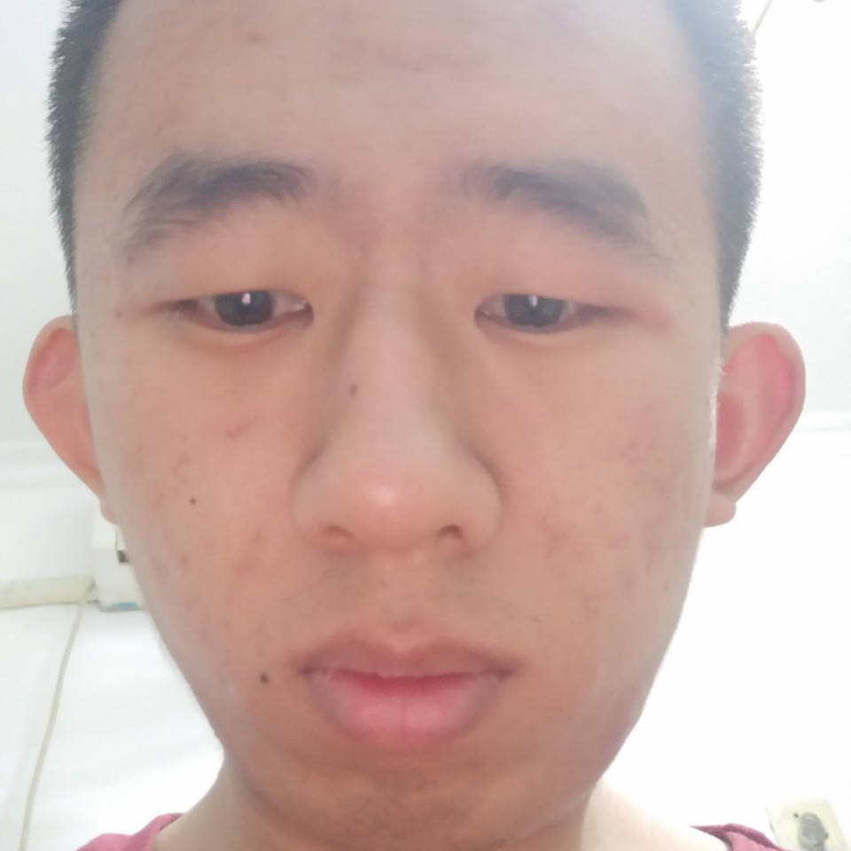 夏露方不安的照片