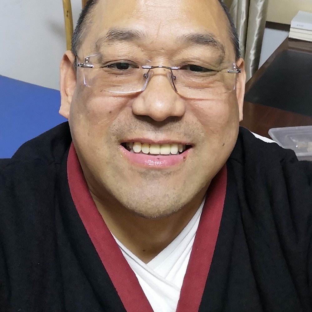 蜻蜓伶俐的照片