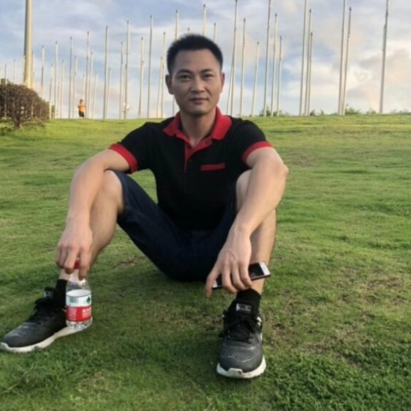乐观泪了项链的照片