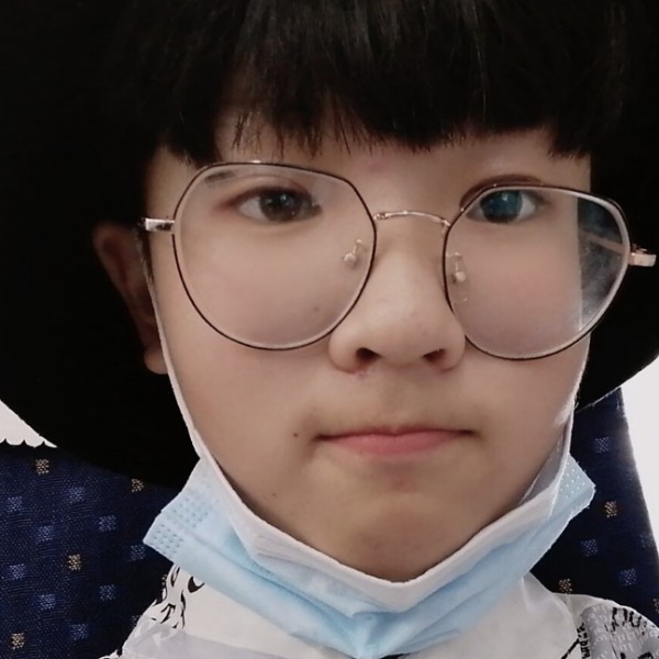 丰富邂逅香烟的照片