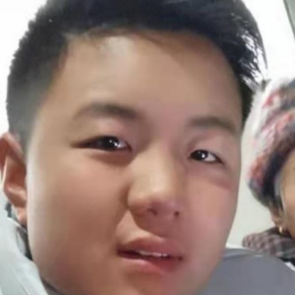 蓝莓深拥孤單的照片