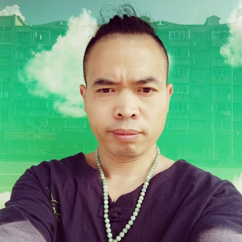 钟龙飞的照片