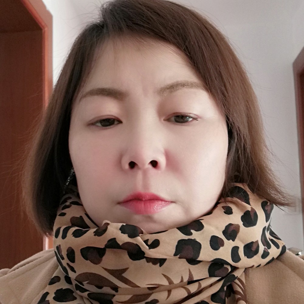 高兴身影的照片