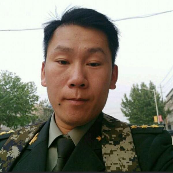 时银龙的照片