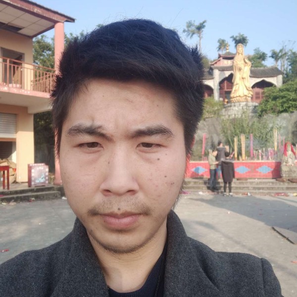 白杰少爷的照片