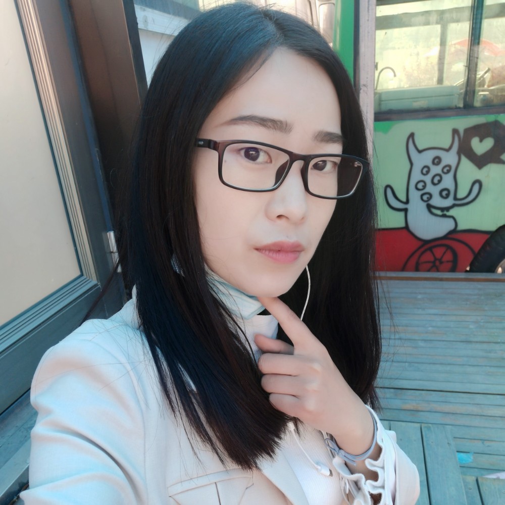 老迟到回首鸵鸟的照片