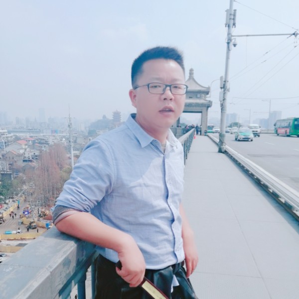 西北故人的照片