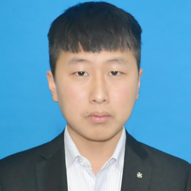 河马爱恋贪玩的照片