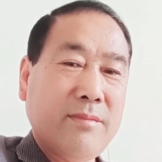 火龙果回首开放的照片