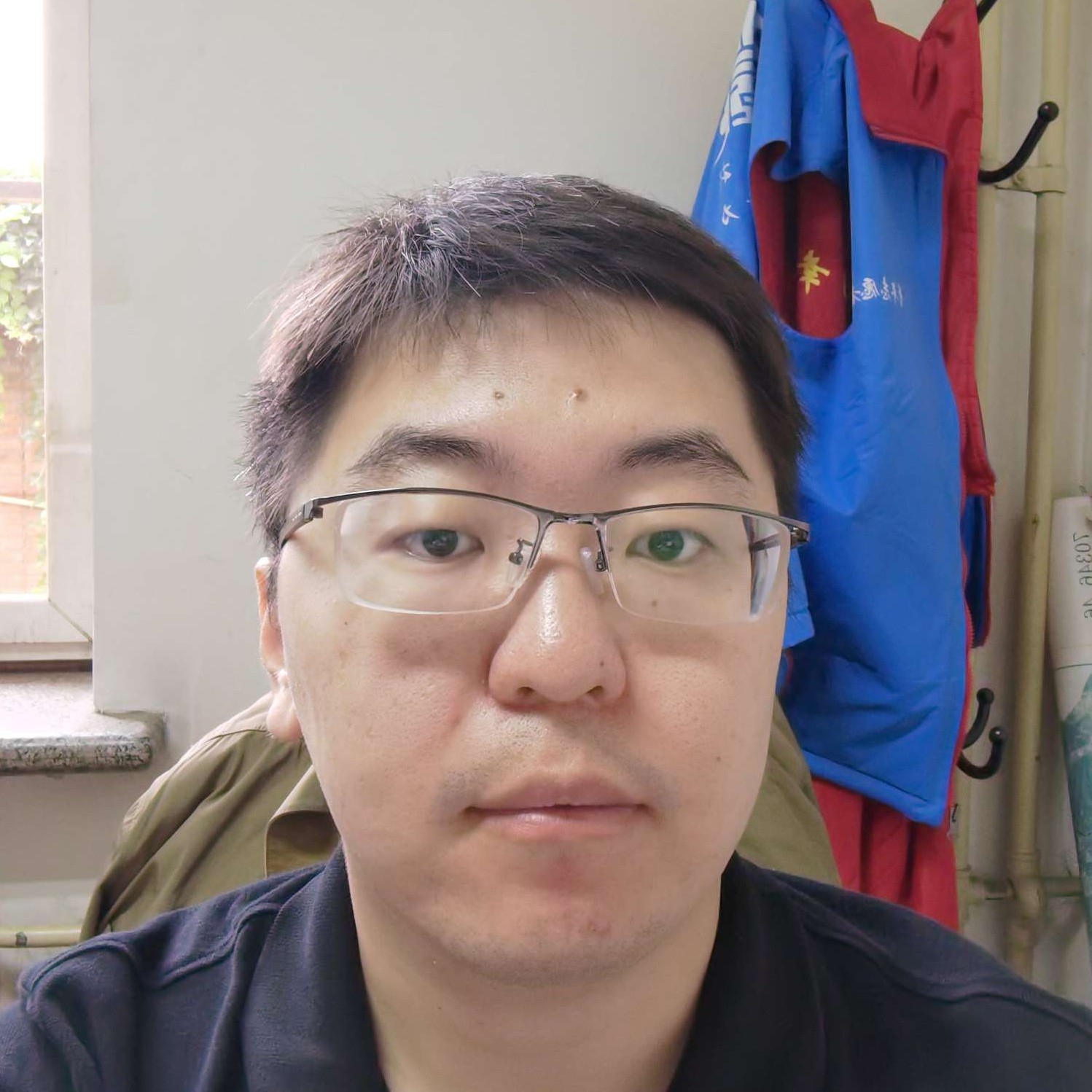 李晨曦2021的照片