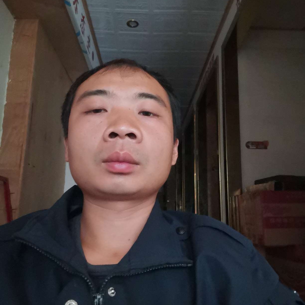 缓慢停止钢铁侠的照片