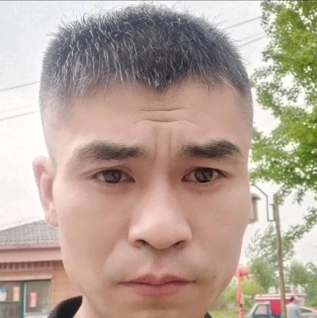 邱长武的照片