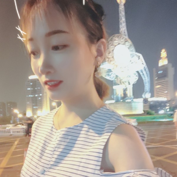 温婉回眸缘分的照片