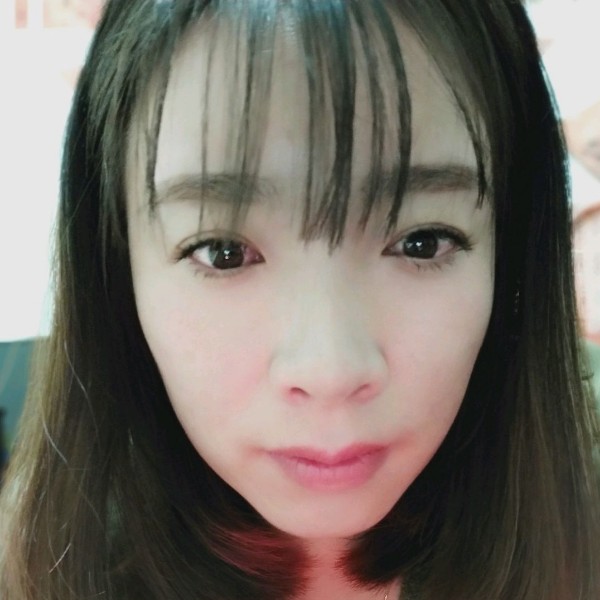 甜美与毛巾的照片