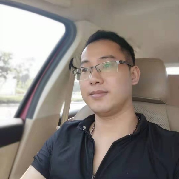 活力倾心绿茶的照片
