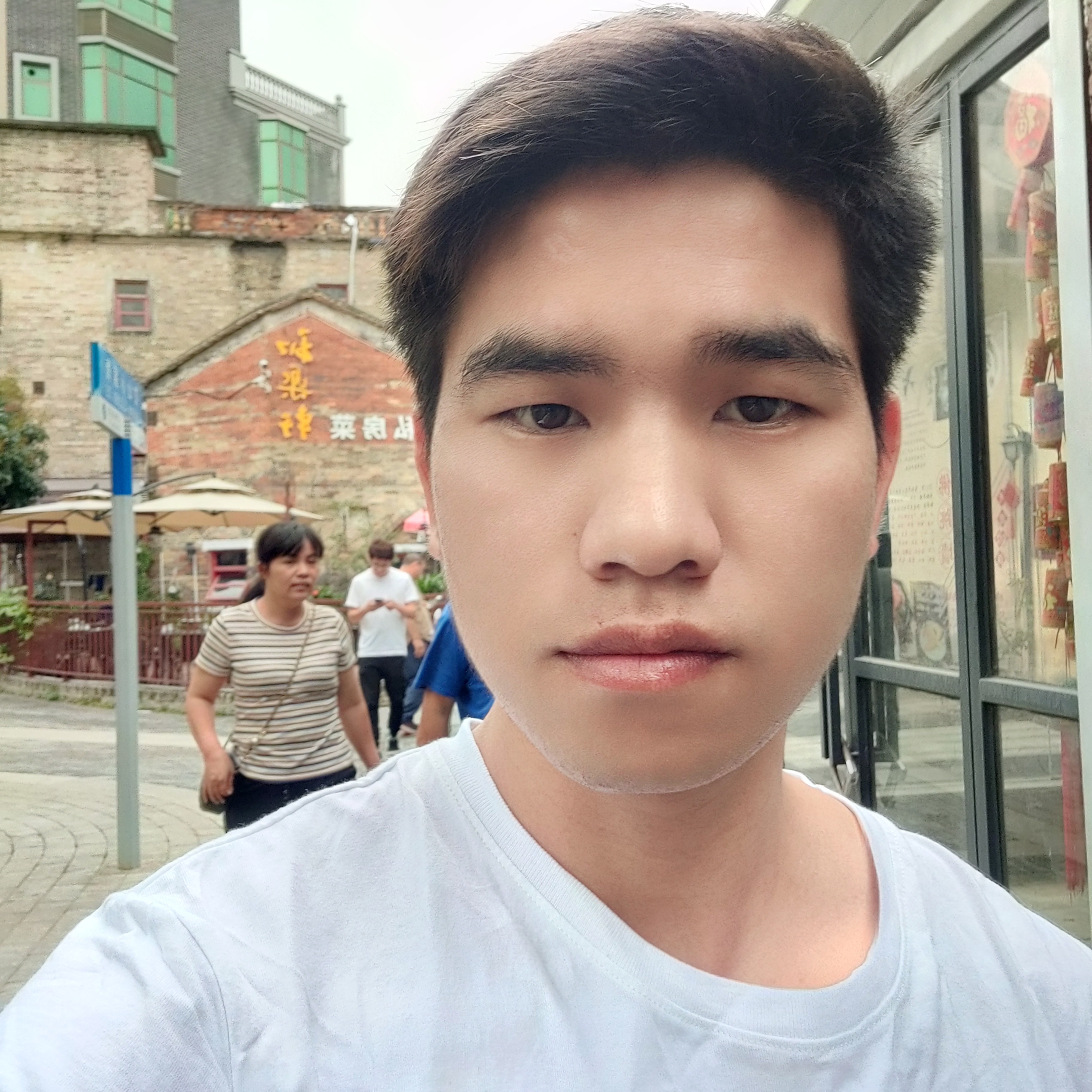 凉城与听话的照片