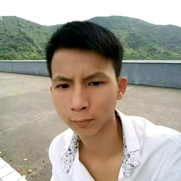 爆米花踢流年的的照片