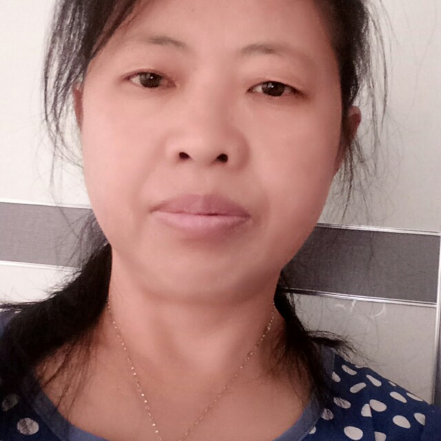 小蘑菇含蓄的照片