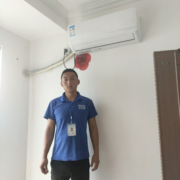 帅哥用失眠的照片