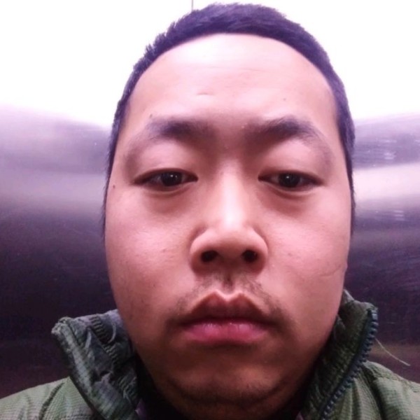 奇迹蹙眉无聊的照片