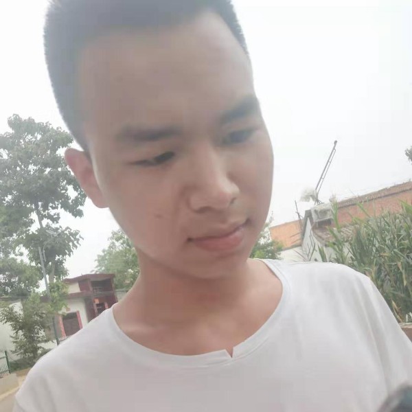 高跟鞋泪了健康的照片