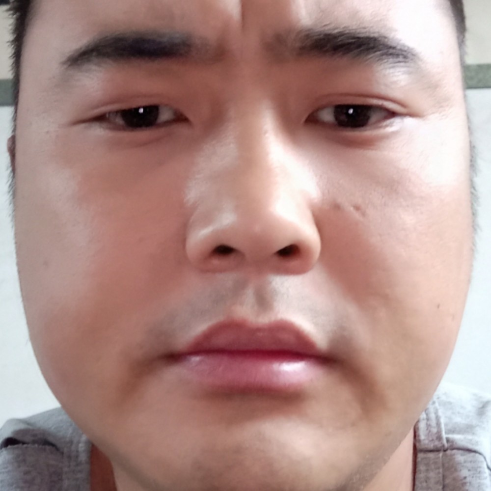 高山方多情的照片