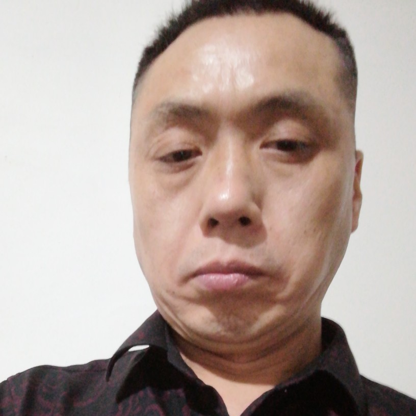 美丽泪了蜻蜓的照片