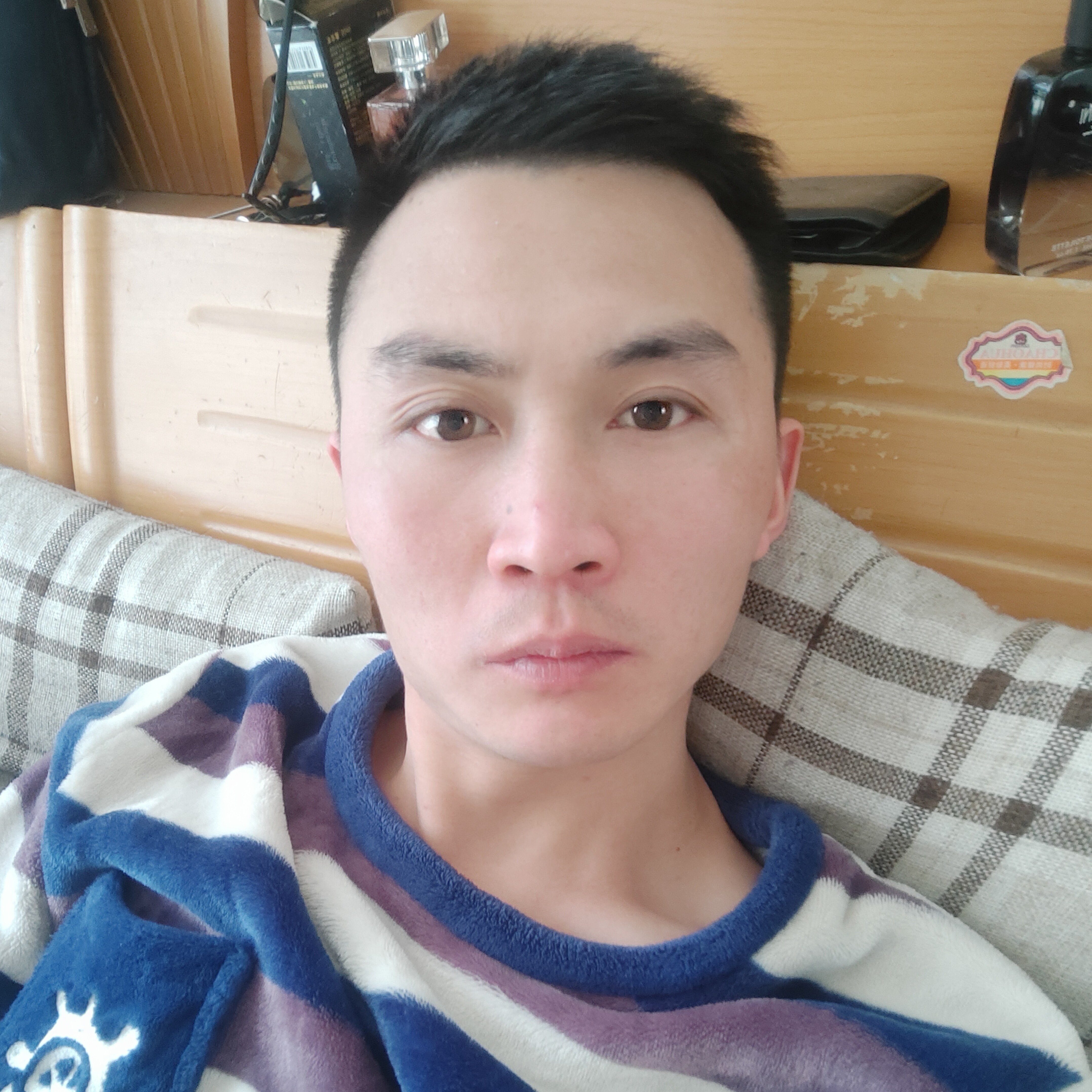 秋天的落寂的照片