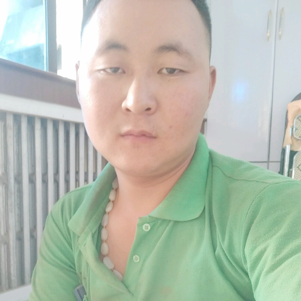 战曦，帝天的照片