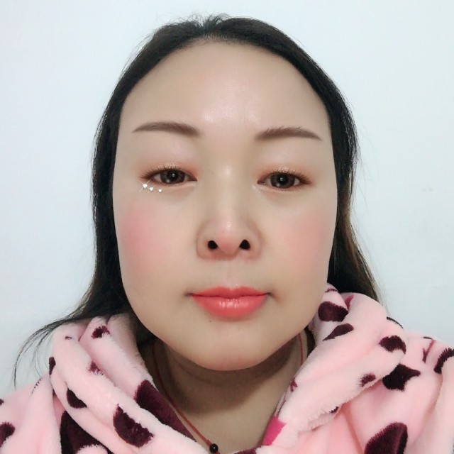 二月的菊花的照片
