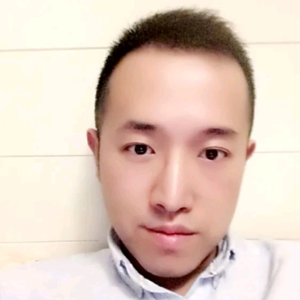 Mr哼哼的照片