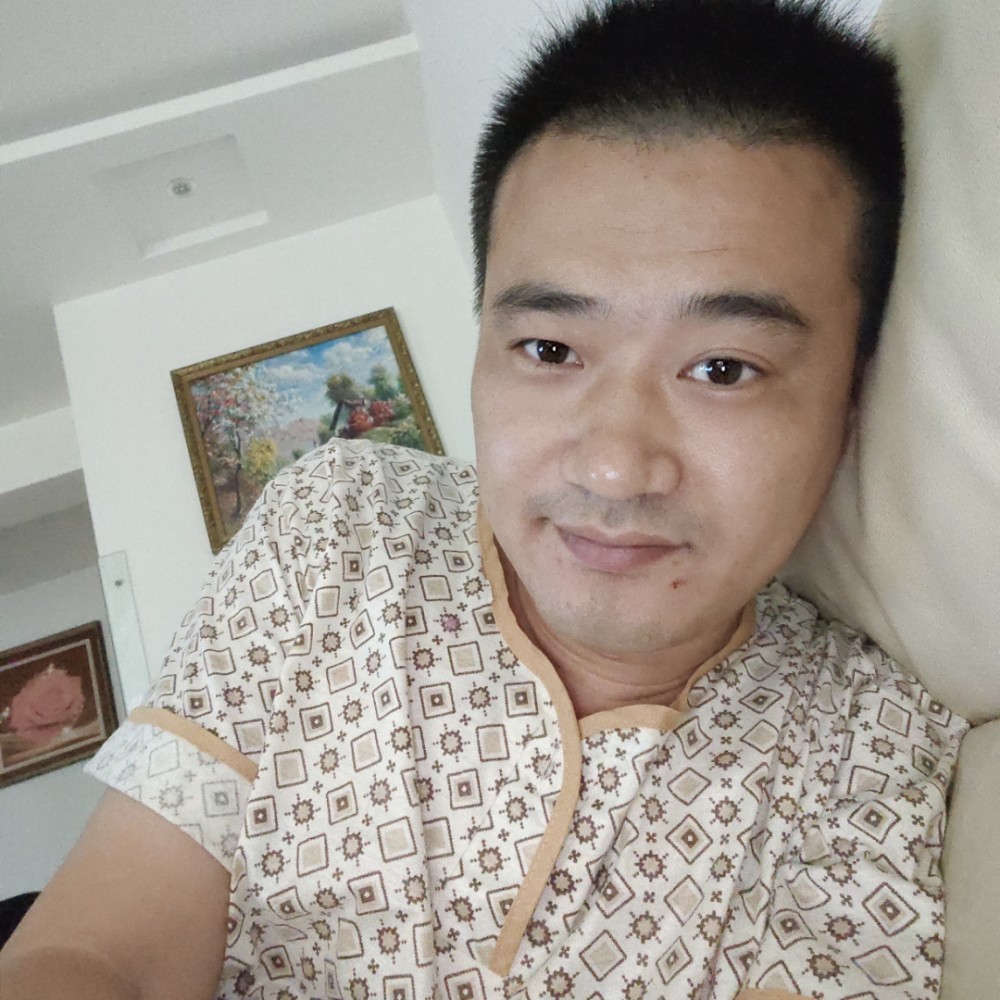 疯狂的烟头头的照片