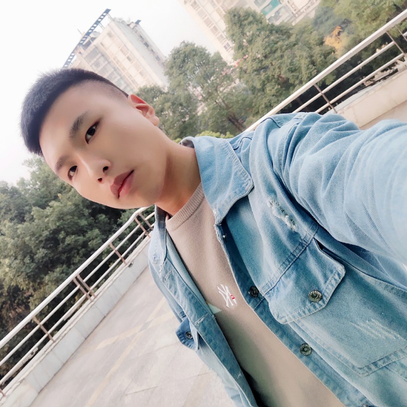 故事伴酒的照片