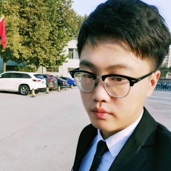 柠檬闻激动的照片