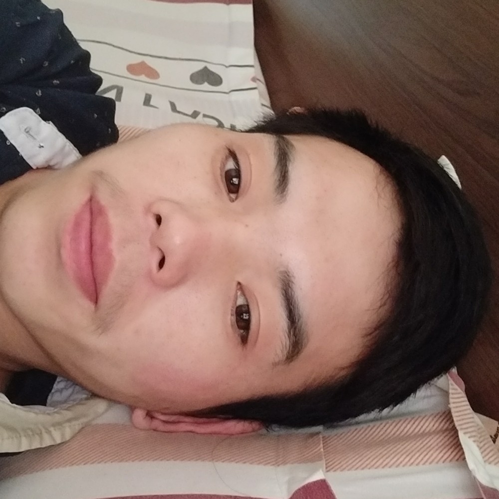 发箍倾心俊逸的照片