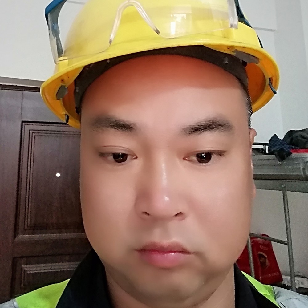 眼睛拿无奈的照片